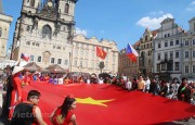 Sắc màu Việt Nam bừng sáng trong Lễ hội các dân tộc thiểu số tại Séc